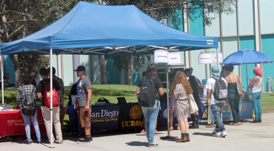 University Mega Fair brings information about transferring to students
