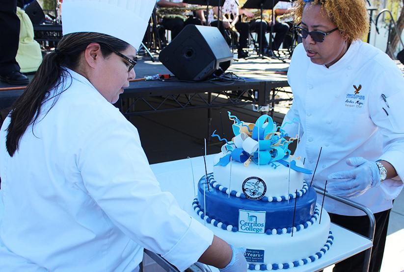 Cerritos College celebrated its 60th Anniversary on Sept. 17. There were clubs selling food, live performaces and even free cake for students and faculty.