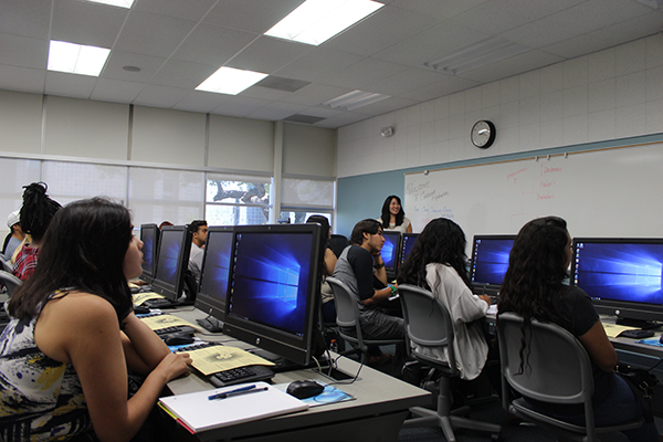 Traci Ukita giving a lecture at the Thursday Aug 11 Choose your major workshop at Cerritos College. She said 