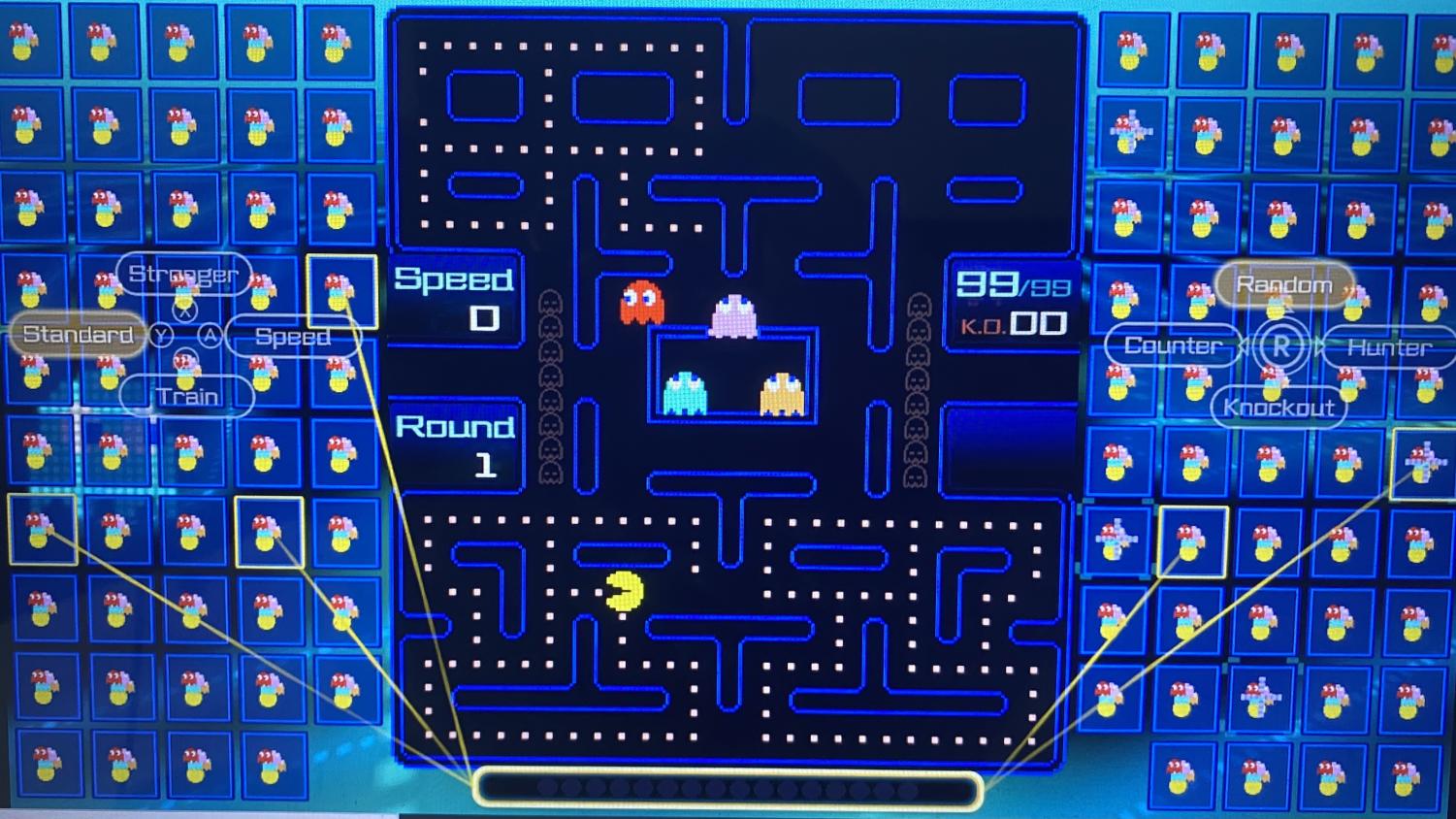 Getting First Place in PAC-MAN 99! (PAC-MAN 99 Gameplay) 