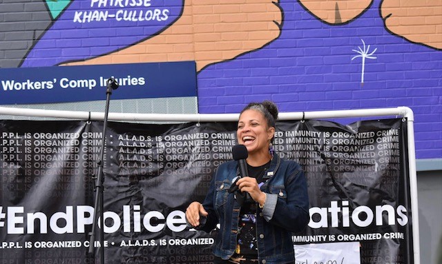 Dr. Melina Abdullah speaks at a BLM protest of the Police Protective League on April 21, 2021. Dr. Abdullah was invited to speak at Cerritos Colleges’ introduction to the new Black/
Africana Studies program. The theme of the social justice discussion was “The Intellectual Arm of the Revolution.” Cerritos’ new degree program is timely in light of the current climate in world.