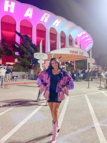 Marina Saavedra, 20, said her nervousness of the big crowd during COVID-19 faded away as she saw how safe the precautions were. Saavedra has been a fan of Styles for eleven years since One Direction first formed. She said Harry has changed her life by inspiring her to wear all the glitter and sparkle she wants.