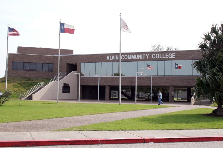 If one chooses to go to a community college and transfer to a university, they shouldnt get backlash. Community college is a blessing to education, and a wiser move. Photo credit: Courtesy of Acc3552