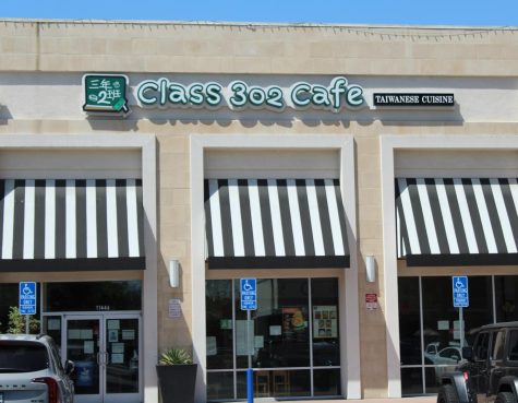 Class 302 Cafe is a cafe and restaurant located on 11446 South St. Cerritos, CA 90703. It specializes in bubble tea and Taiwanese dishes.