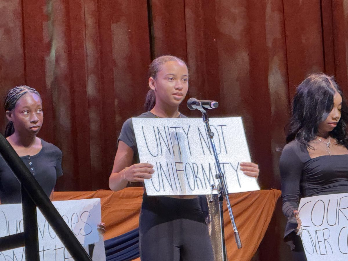Youth group lead a speech on Poetry from Martin Luther King. The group is know as the Delta GEMS ages 14-18.