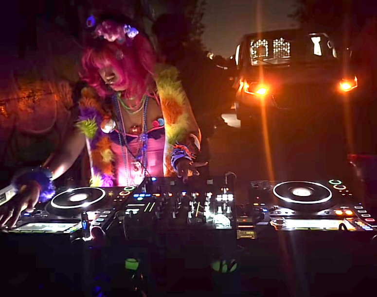 Hardcore DJ that goes by the name Munequita preforming her set. Saturday, Jan. 17, 2026, in Los Angeles CA. 
