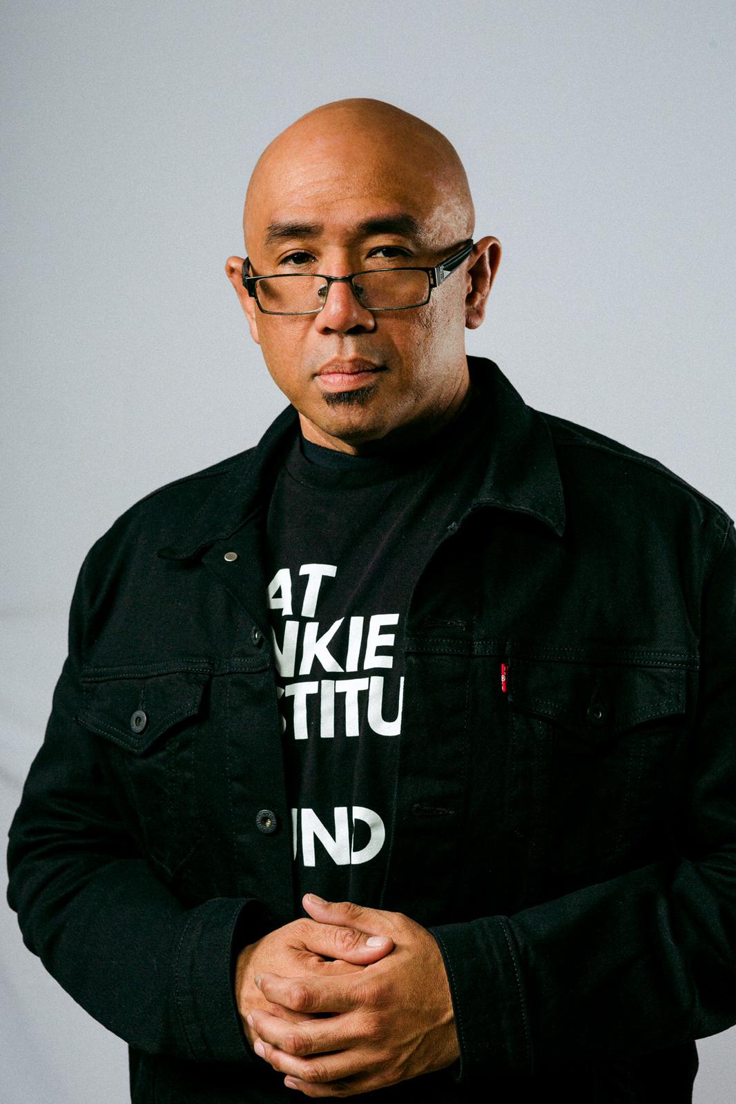 Solo pic of Rhettmatic
